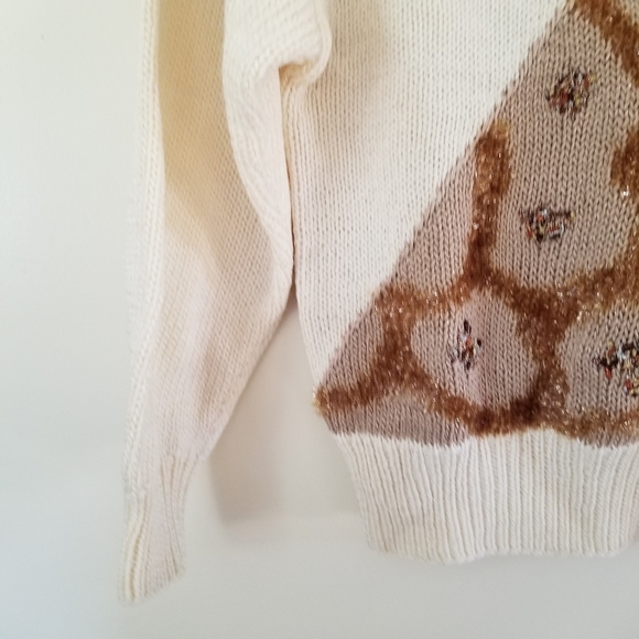 Vintage Cream and Brown Giraffe Sweater - Picture 3 of 7